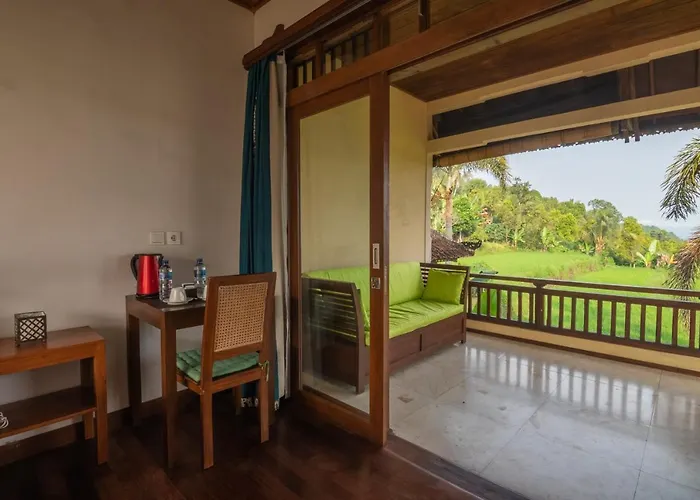 Lesong And Restaurant Hotel