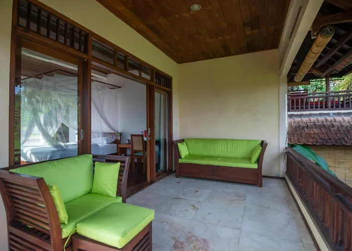 Lesong And Restaurant Hotel 2*
