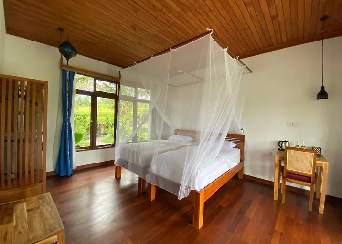 Hotel Lesong And Restaurant 2*