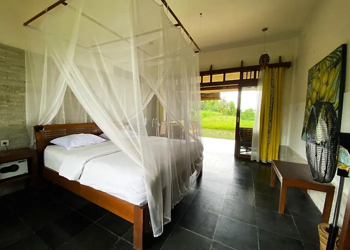 Lesong And Restaurant Hotel Munduk
