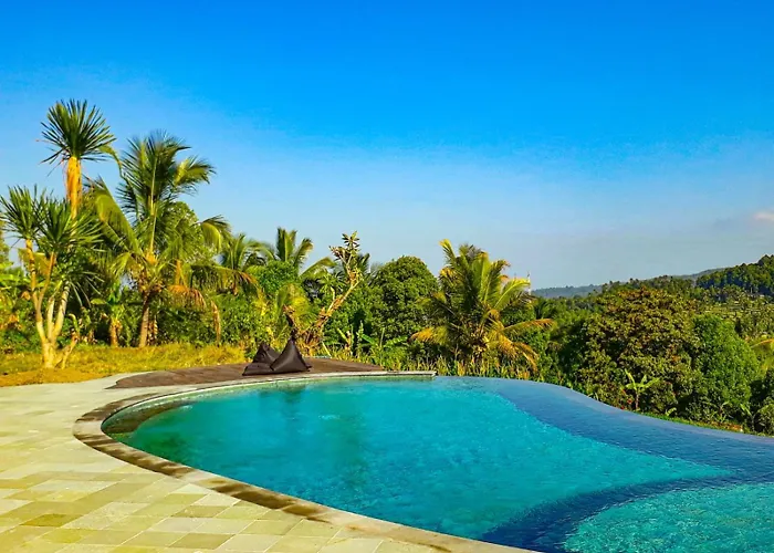 Lesong And Restaurant Hotel Munduk