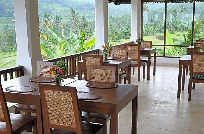 Lesong And Restaurant 2* Munduk